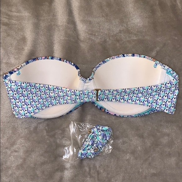 Victoria’s Secret bikini set - Picture 6 of 6